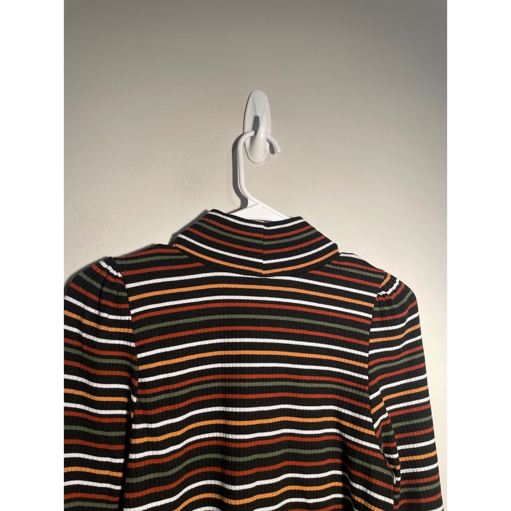Free People I'm‎ Cute Turtleneck Striped Ribbed Top Size Large Classic Casual - Picture 5 of 9